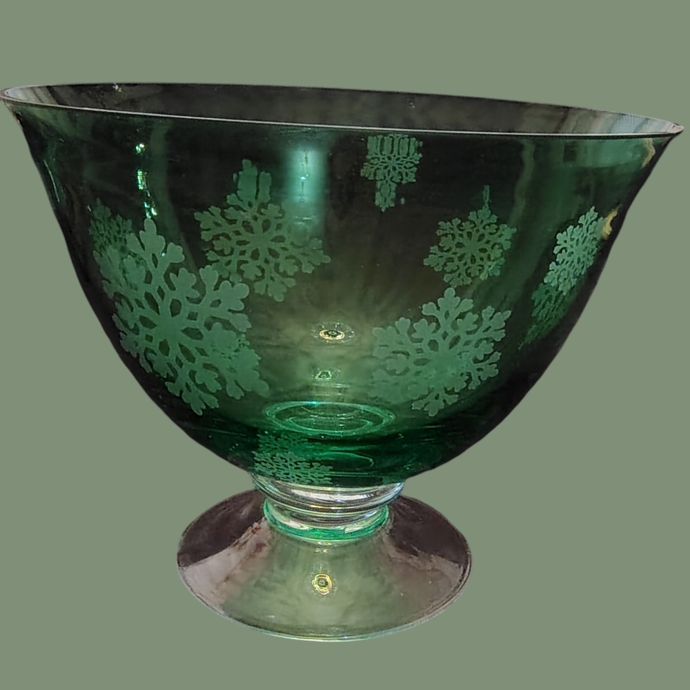 Vintage 1960's Green Glass Footed Bowl with Etched Snowflakes